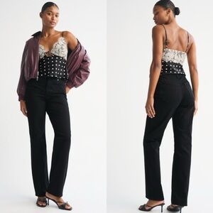 Abercrombie & Fitch Curve Love High Rise 90s Relaxed Jean Black